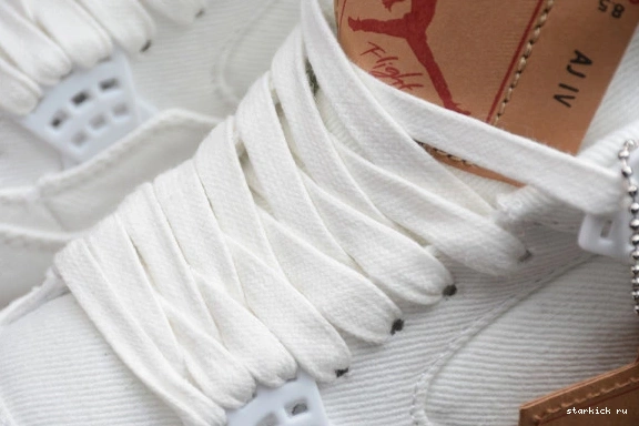 AO2571 Air AO2571 (Levi's 100 Retro Tag) 4 Levi's Jordan White 100 1012